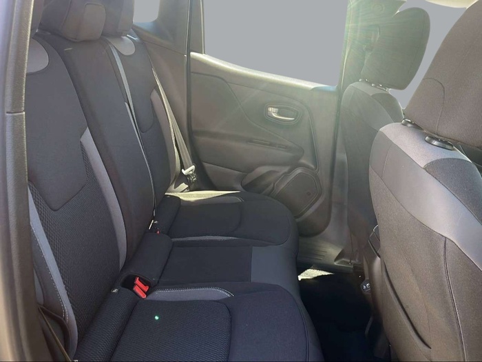 Jeep Renegade 1.3 PHEV 4xe Limited AT 140 kW (190 CV) KM0 en Sevilla Jeep Renegade 1.3 PHEV 4xe Limited AT 140 kW (190 CV) KM0 en Sevilla