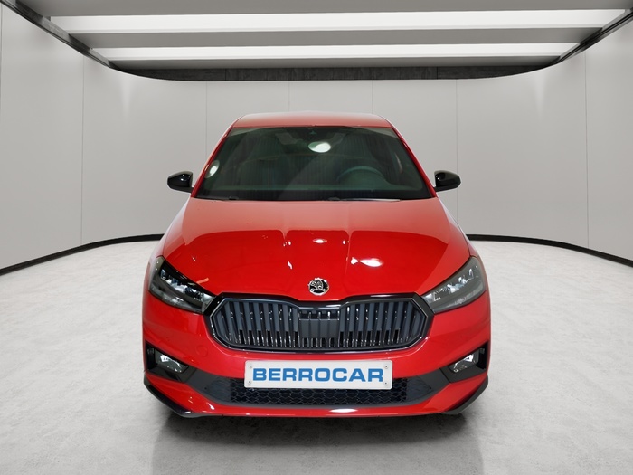 Skoda Fabia 1.0 TSI Monte Carlo DSG 81 kW (110 CV) Vehículo usado en Sevilla Skoda Fabia 1.0 TSI Monte Carlo DSG 81 kW (110 CV) Vehículo usado en Sevilla