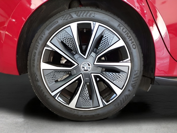 Skoda Fabia 1.0 TSI Monte Carlo DSG 81 kW (110 CV) Vehículo usado en Sevilla Skoda Fabia 1.0 TSI Monte Carlo DSG 81 kW (110 CV) Vehículo usado en Sevilla