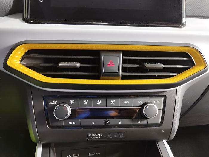 SEAT Arona 1.0 TSI Style XM DSG 81 kW (110 CV) Vehículo usado en Sevilla SEAT Arona 1.0 TSI Style XM DSG 81 kW (110 CV) Vehículo usado en Sevilla