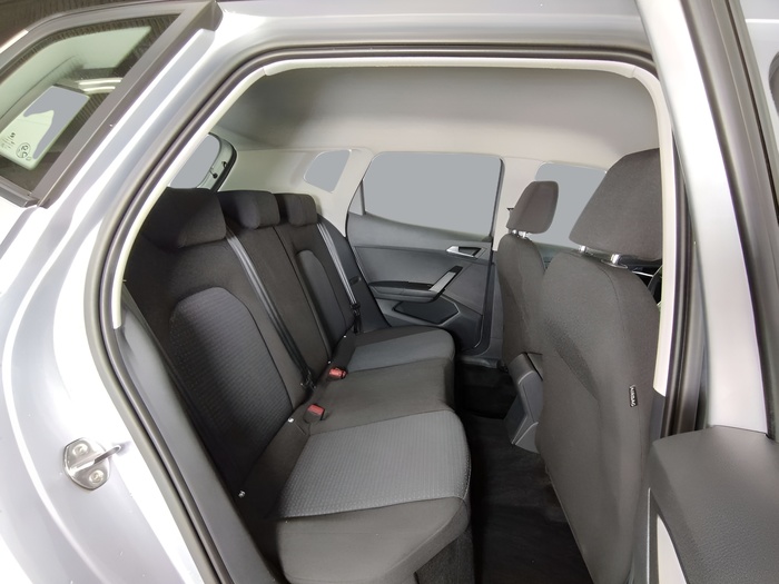 SEAT Arona 1.0 TSI Style XM DSG 81 kW (110 CV) Vehículo usado en Sevilla SEAT Arona 1.0 TSI Style XM DSG 81 kW (110 CV) Vehículo usado en Sevilla