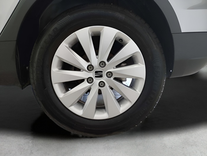 SEAT Arona 1.0 TSI Style XM DSG 81 kW (110 CV) Vehículo usado en Sevilla SEAT Arona 1.0 TSI Style XM DSG 81 kW (110 CV) Vehículo usado en Sevilla