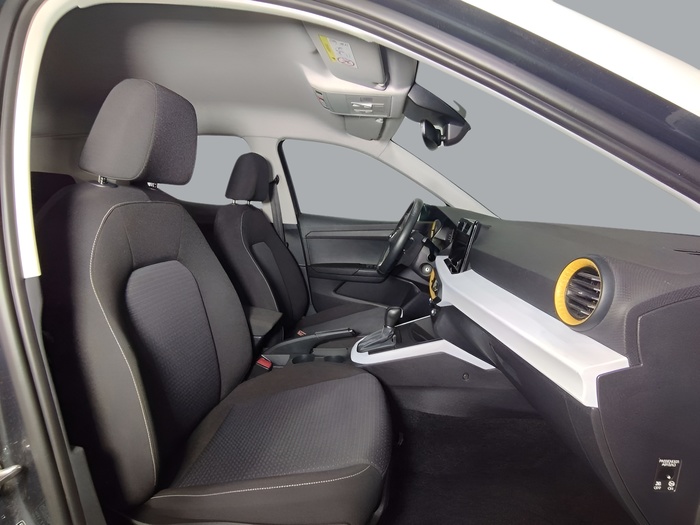 SEAT Arona 1.0 TSI Style XM DSG 81 kW (110 CV) Vehículo usado en Sevilla SEAT Arona 1.0 TSI Style XM DSG 81 kW (110 CV) Vehículo usado en Sevilla