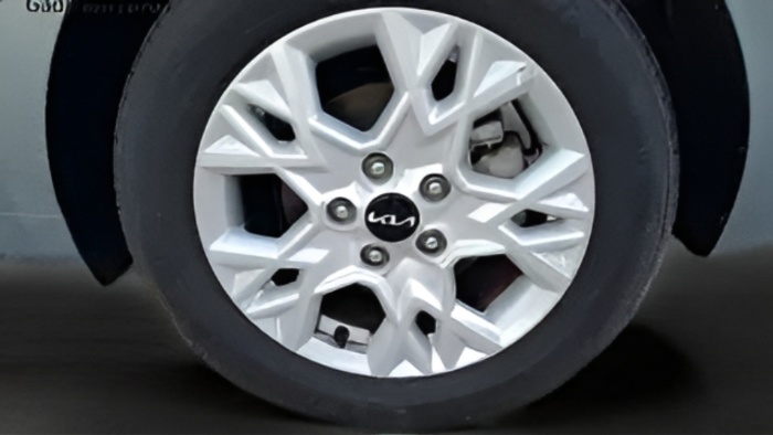 Kia Ceed 1.6 MHEV iMT Drive 100 kW (136 CV) Vehículo usado en Sevilla Kia Ceed 1.6 MHEV iMT Drive 100 kW (136 CV) Vehículo usado en Sevilla