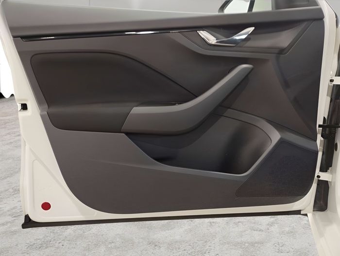 Skoda Kamiq 1.0 TSI Active 70 kW (95 CV) Vehículo usado en Sevilla Skoda Kamiq 1.0 TSI Active 70 kW (95 CV) Vehículo usado en Sevilla