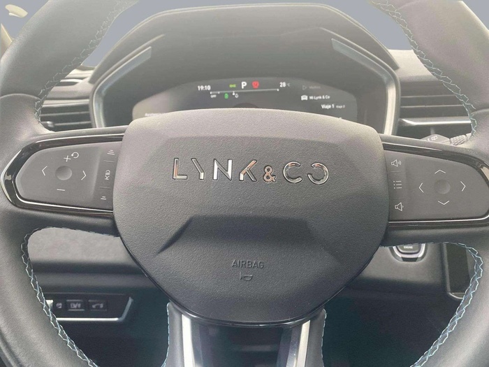 Lynk & Co 01 1.5 PHEV 192 kW (261 CV) Vehículo usado en Sevilla Lynk & Co 01 1.5 PHEV 192 kW (261 CV) Vehículo usado en Sevilla