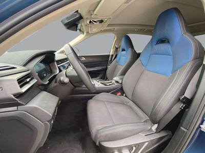 Lynk & Co 01 1.5 PHEV 192 kW (261 CV) 13 Lynk & Co 01 1.5 PHEV 192 kW (261 CV) 13