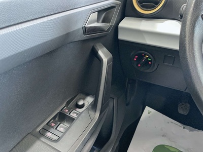 SEAT Ibiza 1.0 TSI Style XL 81 kW (110 CV) 17 SEAT Ibiza 1.0 TSI Style XL 81 kW (110 CV) 17