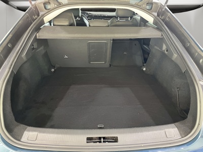 Peugeot 508 BlueHDi 130 S&S Allure EAT8 96 kW (130 CV) 8 Peugeot 508 BlueHDi 130 S&S Allure EAT8 96 kW (130 CV) 8