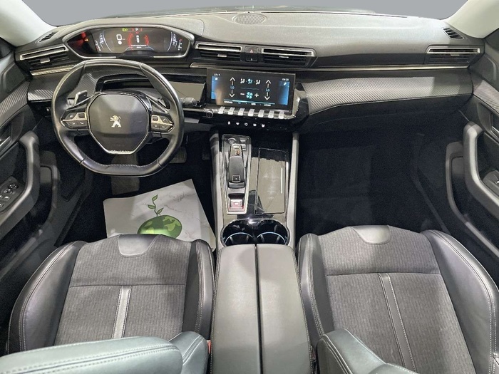 Peugeot 508 BlueHDi 130 S&S Allure EAT8 96 kW (130 CV) Vehículo usado en Sevilla Peugeot 508 BlueHDi 130 S&S Allure EAT8 96 kW (130 CV) Vehículo usado en Sevilla