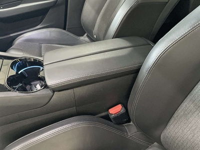 Peugeot 508 BlueHDi 130 S&S Allure EAT8 96 kW (130 CV) 18 Peugeot 508 BlueHDi 130 S&S Allure EAT8 96 kW (130 CV) 18