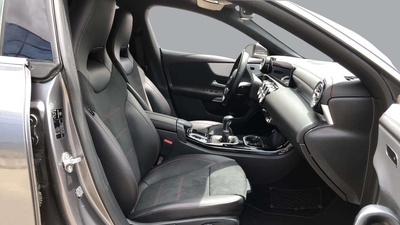 Mercedes-Benz CLA 180 100 kW (136 CV) 10 Mercedes-Benz CLA 180 100 kW (136 CV) 10