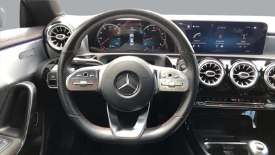 Mercedes-Benz CLA 180 100 kW (136 CV) 13 Mercedes-Benz CLA 180 100 kW (136 CV) 13
