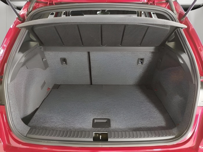 SEAT Arona 1.0 TSI FR XM 81 kW (110 CV) Vehículo usado en Sevilla SEAT Arona 1.0 TSI FR XM 81 kW (110 CV) Vehículo usado en Sevilla