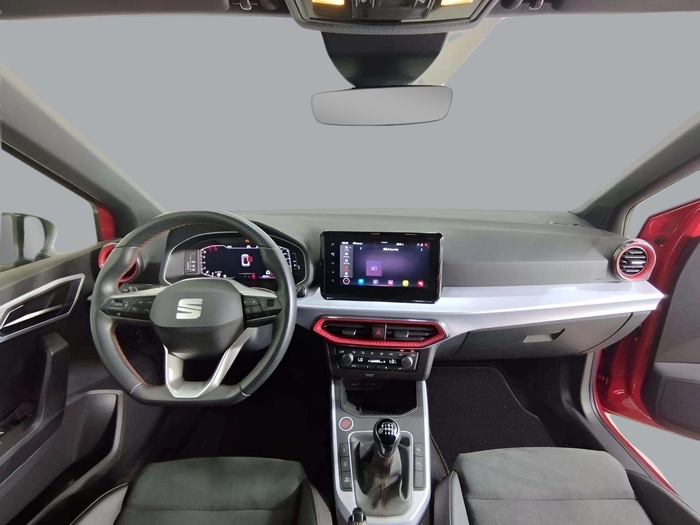 SEAT Arona 1.0 TSI FR XL RX 81 kW (110 CV) Vehículo usado en Sevilla SEAT Arona 1.0 TSI FR XL RX 81 kW (110 CV) Vehículo usado en Sevilla