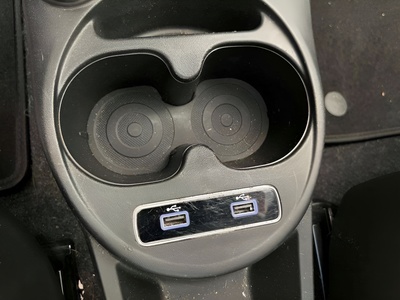 Fiat 500 1.0 Hybrid Dolcevita 51 kW (70 CV) 16 Fiat 500 1.0 Hybrid Dolcevita 51 kW (70 CV) 16