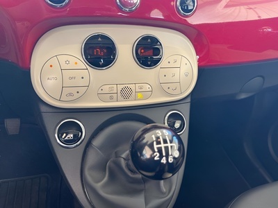 Fiat 500 1.0 Hybrid Dolcevita 51 kW (70 CV) 15 Fiat 500 1.0 Hybrid Dolcevita 51 kW (70 CV) 15