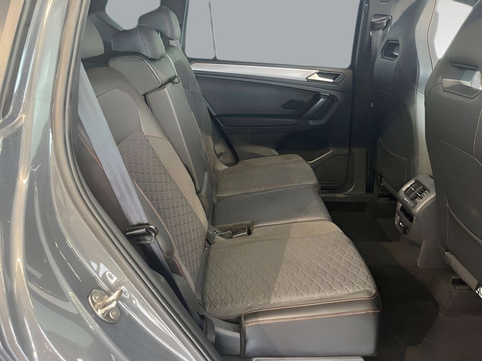 SEAT Tarraco 1.4 E-Hybrid FR Edition DSG 180 kW (245 CV) Vehículo usado en Sevilla SEAT Tarraco 1.4 E-Hybrid FR Edition DSG 180 kW (245 CV) Vehículo usado en Sevilla