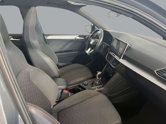 SEAT Tarraco 1.4 E-Hybrid FR Edition DSG 180 kW (245 CV) Vehículo usado en Sevilla SEAT Tarraco 1.4 E-Hybrid FR Edition DSG 180 kW (245 CV) Vehículo usado en Sevilla