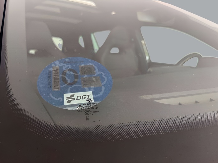 SEAT Tarraco 1.4 E-Hybrid FR Edition DSG 180 kW (245 CV) Vehículo usado en Sevilla SEAT Tarraco 1.4 E-Hybrid FR Edition DSG 180 kW (245 CV) Vehículo usado en Sevilla