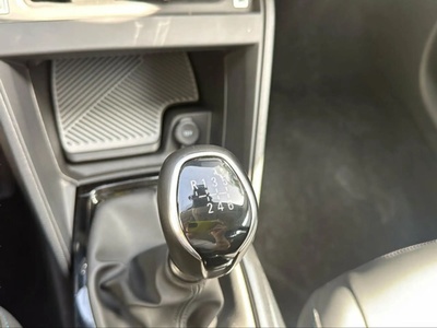 Citroen C4 PureTech 130 S&S 6v Plus 96 kW (131 CV) 18 Citroen C4 PureTech 130 S&S 6v Plus 96 kW (131 CV) 18