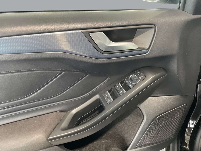 Ford Focus 1.0 Ecoboost MHEV Active 114 kW (155 CV) Vehículo usado en Sevilla Ford Focus 1.0 Ecoboost MHEV Active 114 kW (155 CV) Vehículo usado en Sevilla