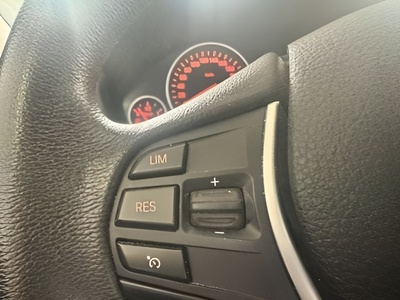 BMW Serie 3 318d Touring 110 kW (150 CV) 18 BMW Serie 3 318d Touring 110 kW (150 CV) 18