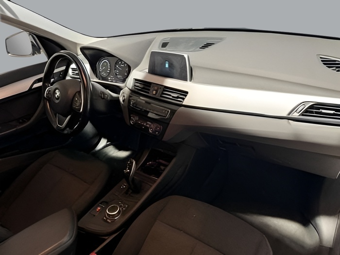 BMW X1 sDrive18d 110 kW (150 CV) Vehículo usado en Sevilla BMW X1 sDrive18d 110 kW (150 CV) Vehículo usado en Sevilla