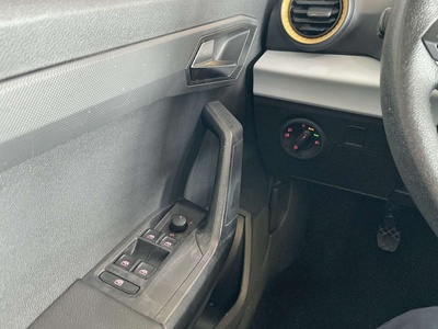 SEAT Ibiza 1.0 TSI Style XL 81 kW (110 CV) 13 SEAT Ibiza 1.0 TSI Style XL 81 kW (110 CV) 13