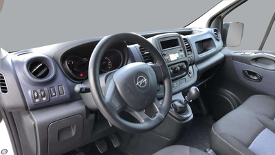 Opel Vivaro Furgon 1.6 CDTI Expression 29 L2H1 85 kW (115 CV) 8 Opel Vivaro Furgon 1.6 CDTI Expression 29 L2H1 85 kW (115 CV) 8