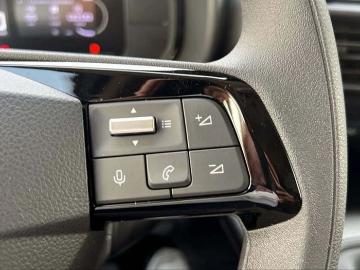 Citroen Berlingo Furgon BlueHDi 100 Talla XL 74 kW (100 CV) KM0 en Sevilla Citroen Berlingo Furgon BlueHDi 100 Talla XL 74 kW (100 CV) KM0 en Sevilla