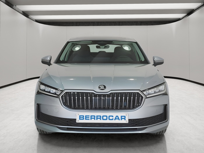 Skoda Superb 2.0 TDI Selection DSG 110 kW (150 CV) Vehículo usado en Sevilla Skoda Superb 2.0 TDI Selection DSG 110 kW (150 CV) Vehículo usado en Sevilla