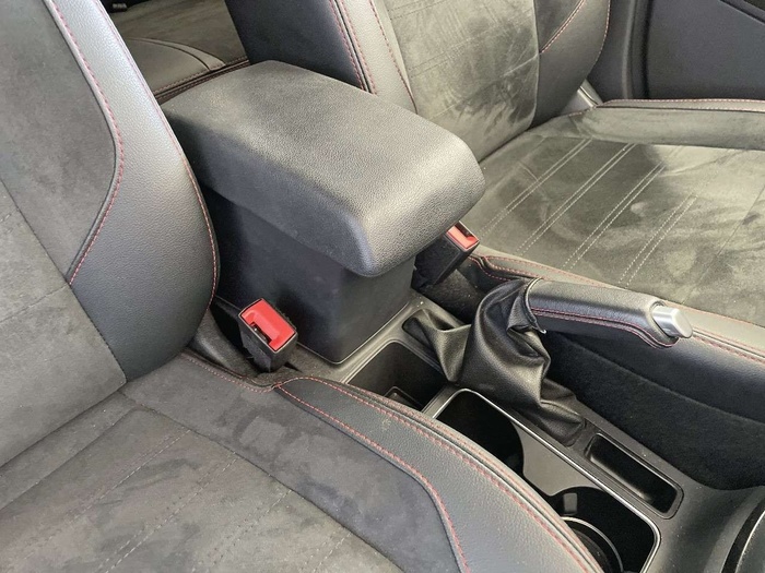 Ford EcoSport 1.0T EcoBoost S&S ST Line 92 kW (125 CV) Vehículo usado en Sevilla Ford EcoSport 1.0T EcoBoost S&S ST Line 92 kW (125 CV) Vehículo usado en Sevilla