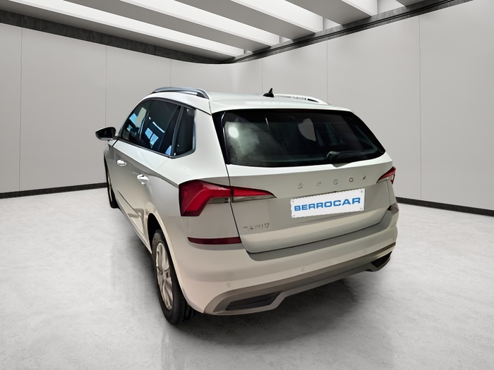 Skoda Kamiq 1.0 TSI Ambition DSG 81 kW (110 CV) Vehículo usado en Sevilla Skoda Kamiq 1.0 TSI Ambition DSG 81 kW (110 CV) Vehículo usado en Sevilla