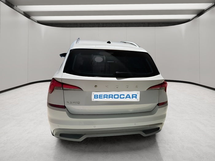 Skoda Kamiq 1.0 TSI Ambition DSG 81 kW (110 CV) Vehículo usado en Sevilla Skoda Kamiq 1.0 TSI Ambition DSG 81 kW (110 CV) Vehículo usado en Sevilla