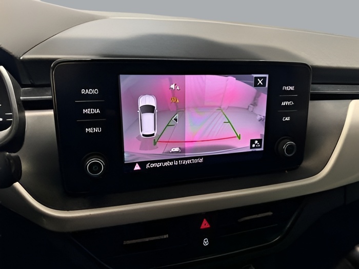 Skoda Kamiq 1.0 TSI Ambition DSG 81 kW (110 CV) Vehículo usado en Sevilla Skoda Kamiq 1.0 TSI Ambition DSG 81 kW (110 CV) Vehículo usado en Sevilla