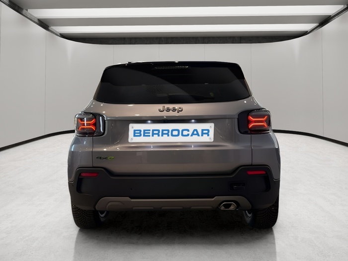 Jeep Avenger 1.2 eHybrid Upland 4xe 100 kW (136 CV) KM0 en Sevilla Jeep Avenger 1.2 eHybrid Upland 4xe 100 kW (136 CV) KM0 en Sevilla