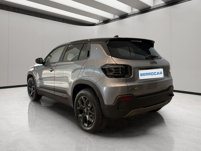 Jeep Avenger 1.2 eHybrid Upland 4xe 100 kW (136 CV) KM0 en Sevilla Jeep Avenger 1.2 eHybrid Upland 4xe 100 kW (136 CV) KM0 en Sevilla