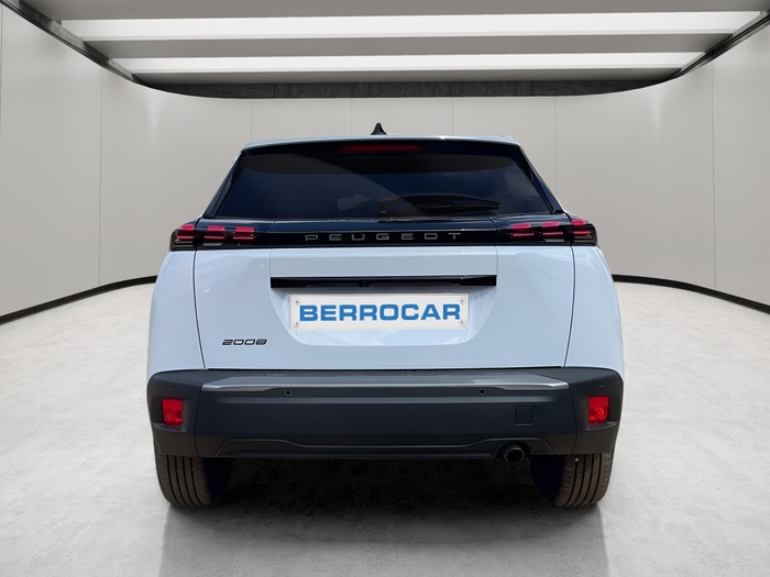 Peugeot 2008 PureTech 100 S&S Allure 75 kW (100 CV) Vehículo usado en Sevilla Peugeot 2008 PureTech 100 S&S Allure 75 kW (100 CV) Vehículo usado en Sevilla