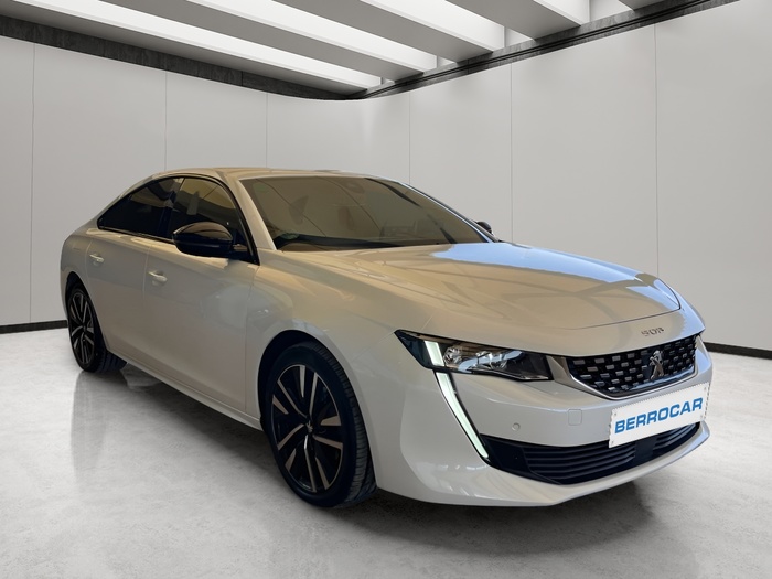 Peugeot 508 BlueHDi 130 S&S GT EAT8 96 kW (130 CV) Vehículo usado en Sevilla Peugeot 508 BlueHDi 130 S&S GT EAT8 96 kW (130 CV) Vehículo usado en Sevilla