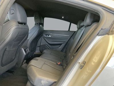 Peugeot 508 BlueHDi 130 S&S GT EAT8 96 kW (130 CV) 10 Peugeot 508 BlueHDi 130 S&S GT EAT8 96 kW (130 CV) 10