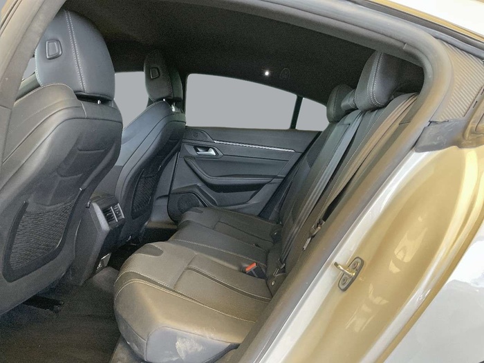 Peugeot 508 BlueHDi 130 S&S GT EAT8 96 kW (130 CV) Vehículo usado en Sevilla Peugeot 508 BlueHDi 130 S&S GT EAT8 96 kW (130 CV) Vehículo usado en Sevilla