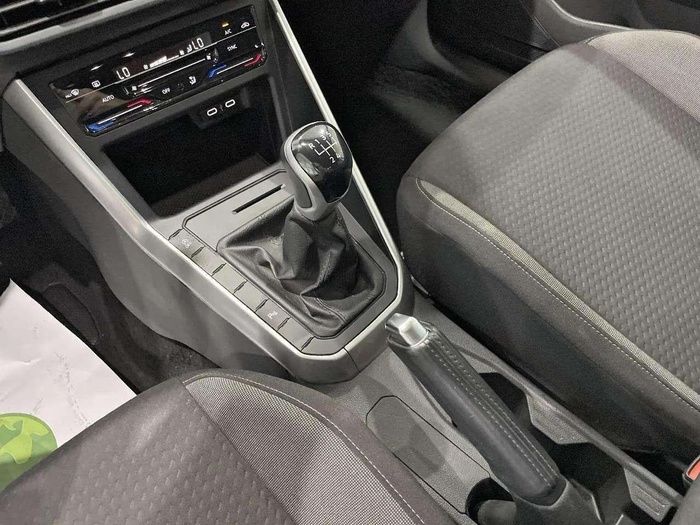 Volkswagen Taigo Life 1.0 TSI 70 kW (95 CV) Vehículo usado en Sevilla Volkswagen Taigo Life 1.0 TSI 70 kW (95 CV) Vehículo usado en Sevilla