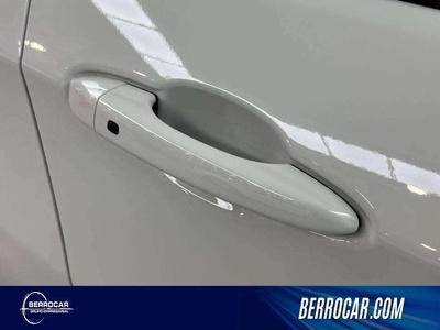 Jeep Compass 1.5 MHEV eHybrid Altitude DCT 96 kW (130 CV) 20 Jeep Compass 1.5 MHEV eHybrid Altitude DCT 96 kW (130 CV) 20