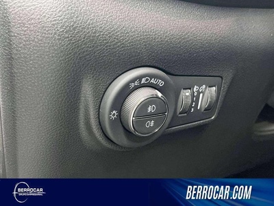 Jeep Compass 1.5 MHEV eHybrid Altitude DCT 96 kW (130 CV) 16 Jeep Compass 1.5 MHEV eHybrid Altitude DCT 96 kW (130 CV) 16