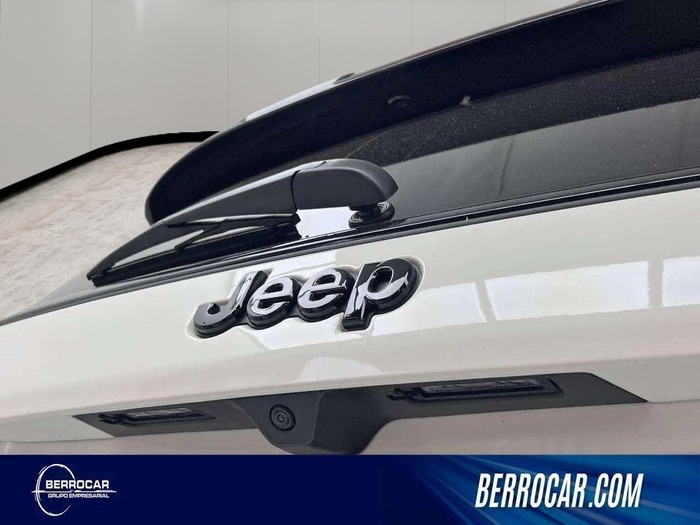 Jeep Compass 1.5 MHEV eHybrid Altitude DCT 96 kW (130 CV) Vehículo usado en Sevilla Jeep Compass 1.5 MHEV eHybrid Altitude DCT 96 kW (130 CV) Vehículo usado en Sevilla