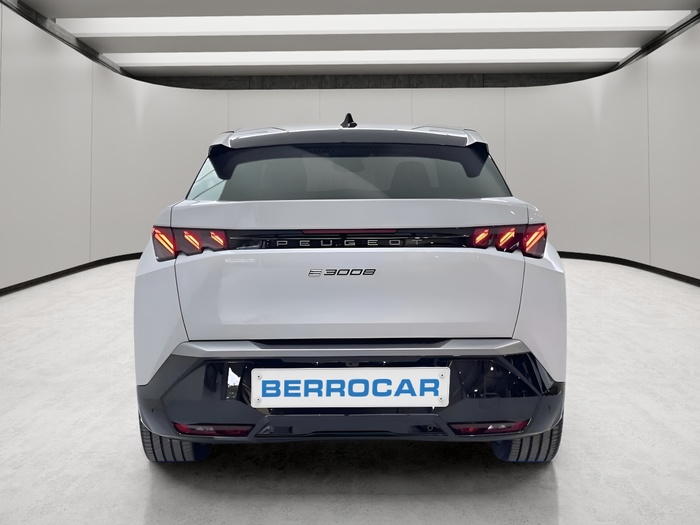 Peugeot e-3008 Eléctrico GT 157 kW (214 CV) Vehículo usado en Sevilla Peugeot e-3008 Eléctrico GT 157 kW (214 CV) Vehículo usado en Sevilla
