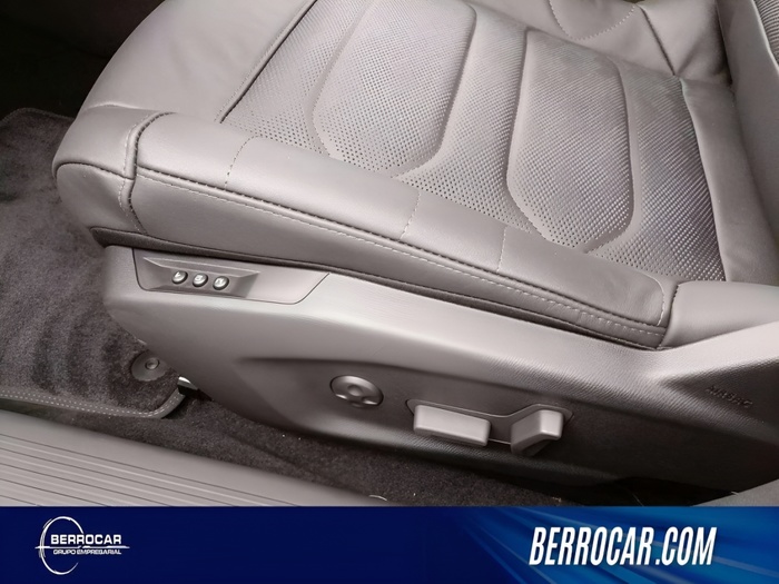 Citroen C5 X Hybrid 225 Shine Pack e-EAT8 165 kW (225 CV) Vehículo usado en Sevilla Citroen C5 X Hybrid 225 Shine Pack e-EAT8 165 kW (225 CV) Vehículo usado en Sevilla