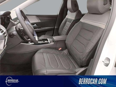 Citroen C5 X Hybrid 225 Shine Pack e-EAT8 165 kW (225 CV) 15 Citroen C5 X Hybrid 225 Shine Pack e-EAT8 165 kW (225 CV) 15