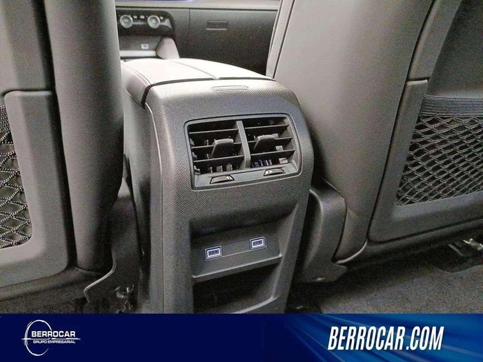 Citroen C5 X Hybrid 225 Shine Pack e-EAT8 165 kW (225 CV) Vehículo usado en Sevilla Citroen C5 X Hybrid 225 Shine Pack e-EAT8 165 kW (225 CV) Vehículo usado en Sevilla